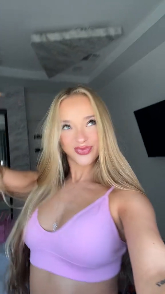 Julia Filippo Leaked Onlyfans – Naked Body Erotic