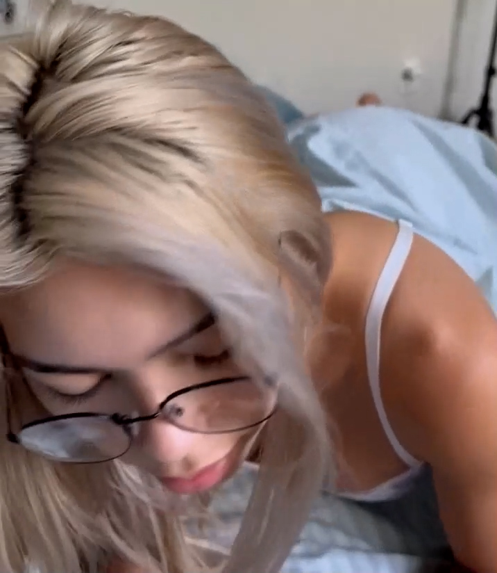 Kawaiisofey sex tape leak onlyfans – Blowjob
